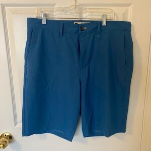 Men’s lightweight blue shorts